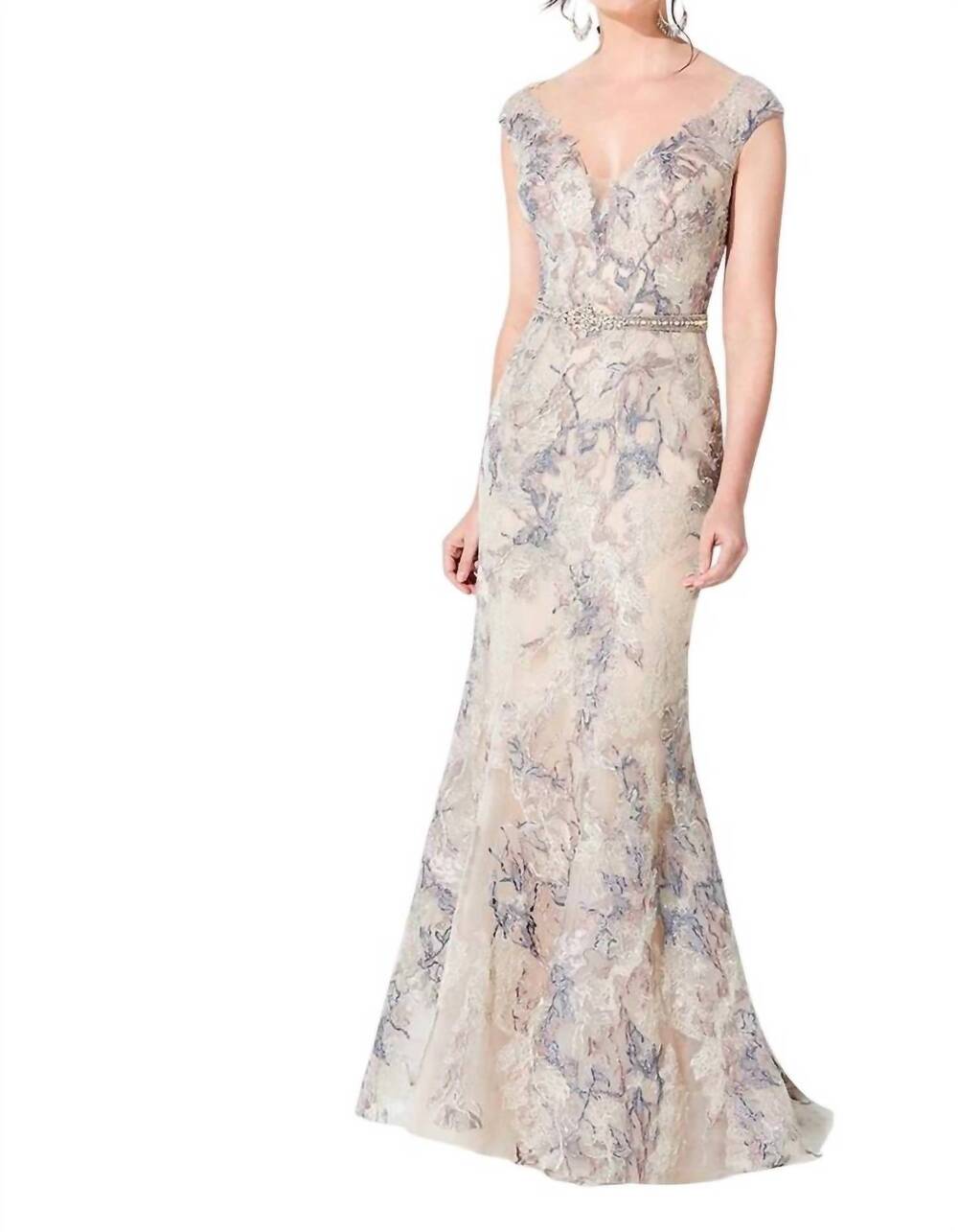 NEW IVONNE D v neckline dress